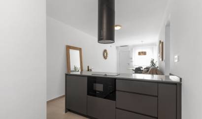 Alquiler a largo plazo - Bungalow - Torrevieja - Zona los Frutales