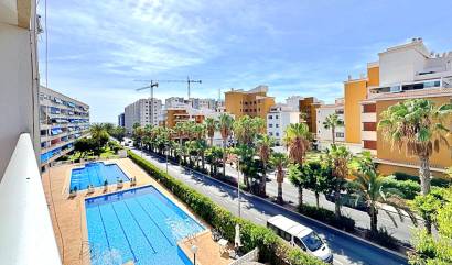 Apartment - Revente - Torrevieja - Ben-48386