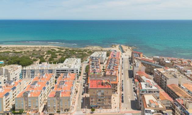 Apartment - Revente - Torrevieja - La Mata pueblo