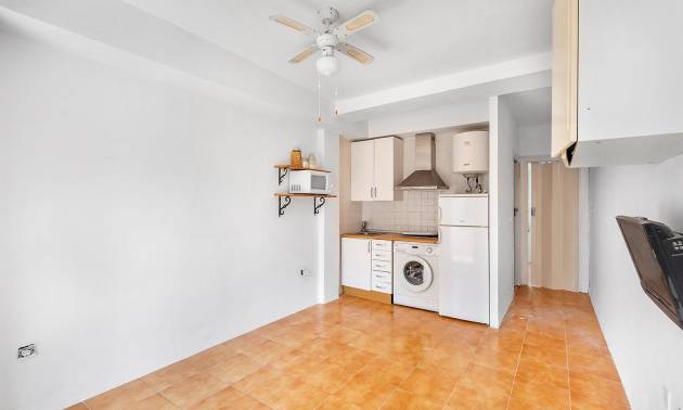 Apartment - Revente - Torrevieja - La Mata pueblo