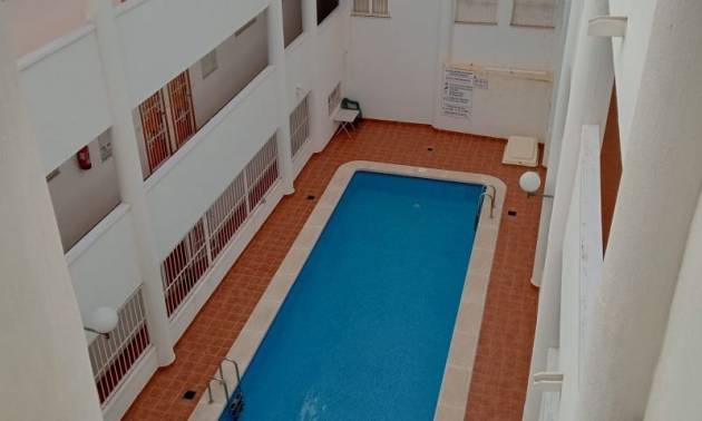 Apartment - Revente - Torrevieja - Torrevieja