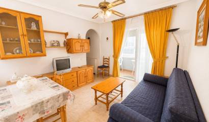 Apartment - Sale - Torrevieja - GI-64697
