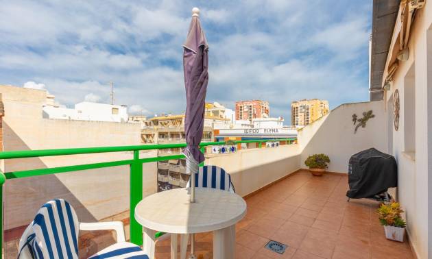 Apartment - Sale - Torrevieja - Playa de los locos
