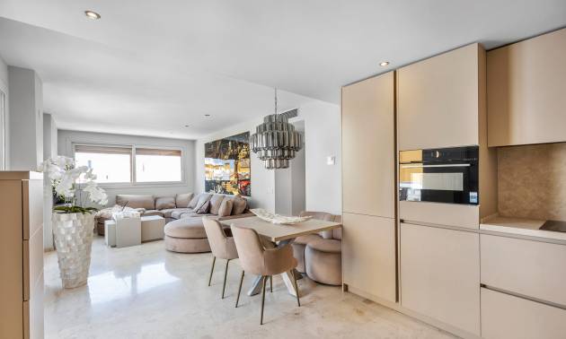 Apartment - Sale - Torrevieja - Punta Prima