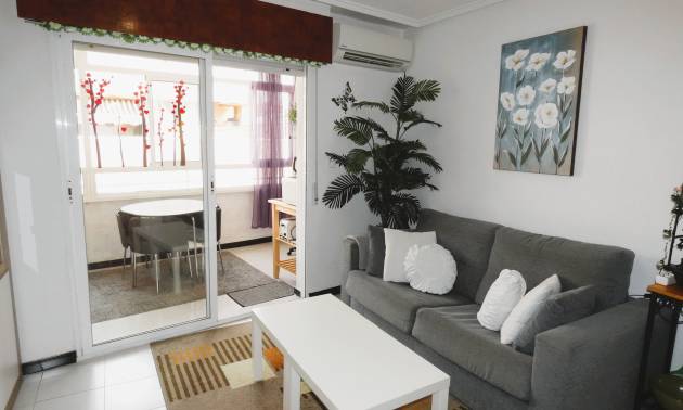 Apartment - Sale - Torrevieja - Torrevieja