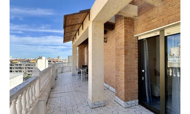 Apartment - Sale - Torrevieja - Torrevieja