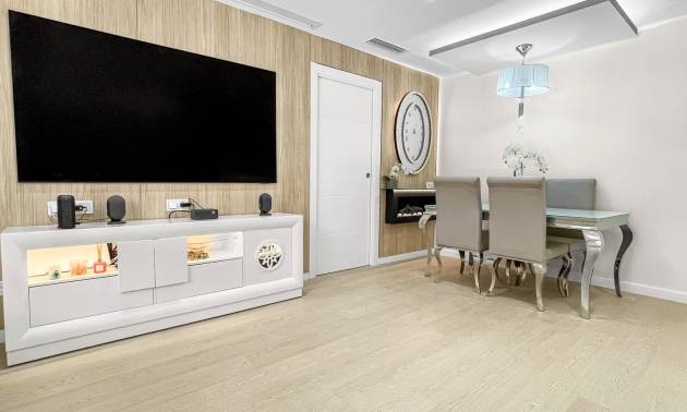 Apartment - Sale - Torrevieja - Torrevieja