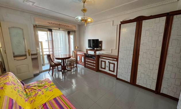 Apartment - Venta - Torrevieja - Centro