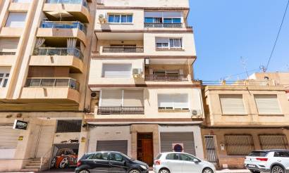Apartment · Venta · Torrevieja · Puerto Deportivo