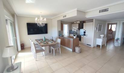 Bestaande woningen - Appartment - Altaona golf and country village