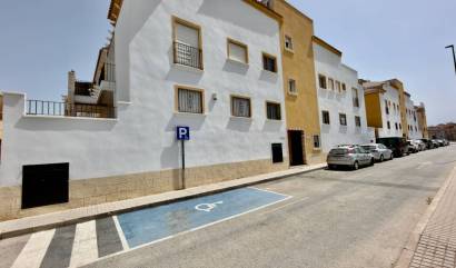 Bestaande woningen - Appartment - Catral