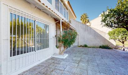 Bestaande woningen - Appartment - Orihuela Costa - Villamartín