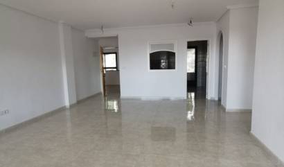 Bestaande woningen - Appartment - Orihuela Costa