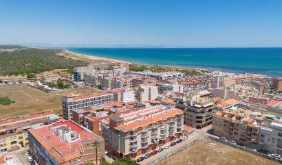 Bestaande woningen - Appartment - Torrevieja - La Mata pueblo