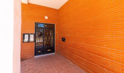 Bestaande woningen - Appartment - Torrevieja - La Mata pueblo