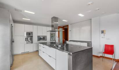 Bestaande woningen - Appartment - Torrevieja - Paseo maritimo