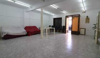 Bestaande woningen - Commercieel - Benijofar