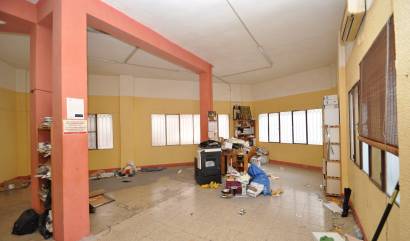 Bestaande woningen - Commercieel - Petrer