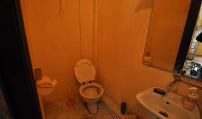 Bestaande woningen - Commercieel - Petrer