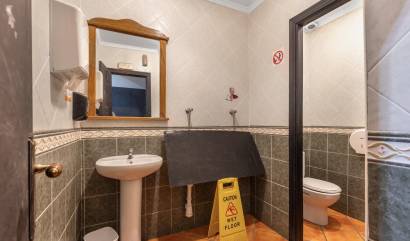 Bestaande woningen - Commercieel - Torrevieja - Estacion de autobuses