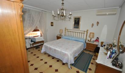 Bestaande woningen - Herenhuis - Petrer