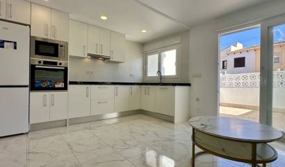 Bestaande woningen - Herenhuis - Torrevieja - Los Balcones