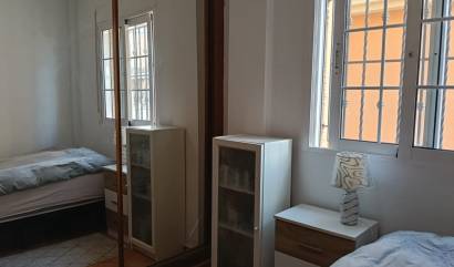 Bestaande woningen -  - Los Montesinos - La Herrada