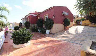 Bestaande woningen - Villa - Algorfa