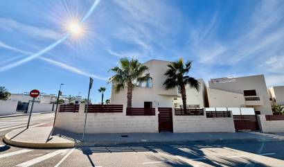 Bestaande woningen - Villa - Benijofar