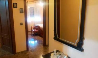 Bestaande woningen - Villa - Elche