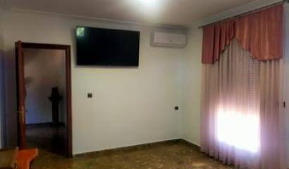 Bestaande woningen - Villa - Elche