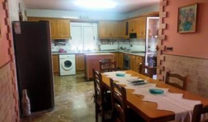 Bestaande woningen - Villa - Elche