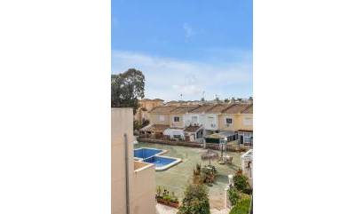 Bestaande woningen - Villa - Guardamar del Segura - Urbanizaciones