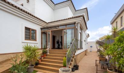 Bestaande woningen - Villa - Los Montesinos - La Herrada