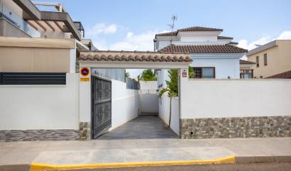 Bestaande woningen - Villa - Los Montesinos - La Herrada