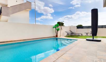 Bestaande woningen - Villa - Los Montesinos