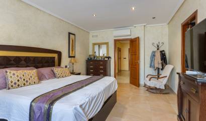 Bestaande woningen - Villa - Los Montesinos