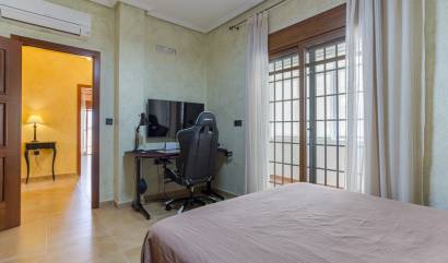 Bestaande woningen - Villa - Los Montesinos