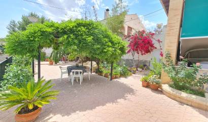 Bestaande woningen - Villa - Monovar