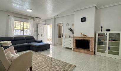 Bestaande woningen - Villa - Orihuela Costa - Los Altos