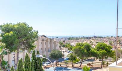 Bestaande woningen - Villa - Orihuela Costa - Villamartín