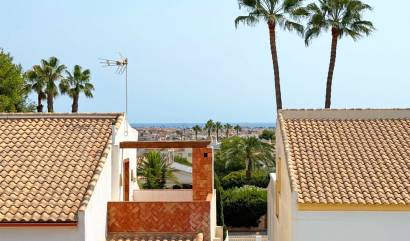 Bestaande woningen - Villa - Orihuela Costa - Villamartín