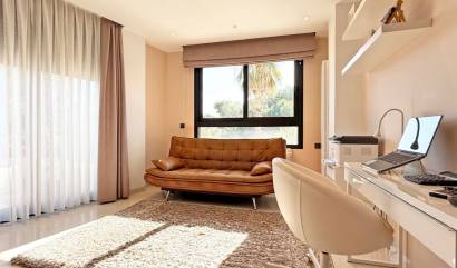 Bestaande woningen - Villa - Orihuela Costa - Villamartín