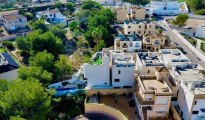 Bestaande woningen - Villa - Orihuela Costa - Villamartín