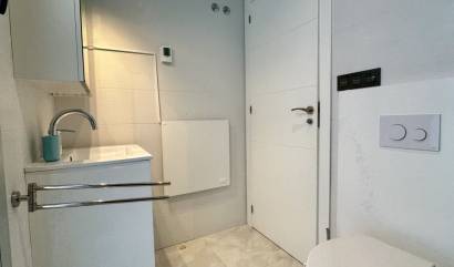 Bestaande woningen - Villa - Orihuela Costa