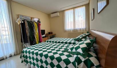 Bestaande woningen - Villa - Orihuela Costa