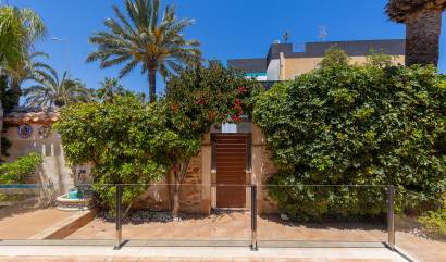 Bestaande woningen - Villa - Orihuela - Orihuela Costa
