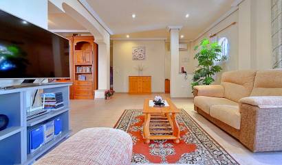 Bestaande woningen - Villa - Orihuela - Orihuela Costa
