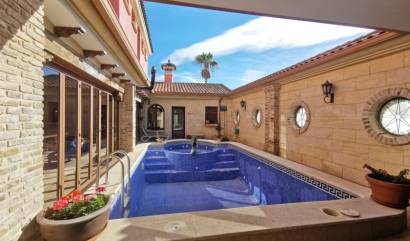 Bestaande woningen - Villa - Orihuela