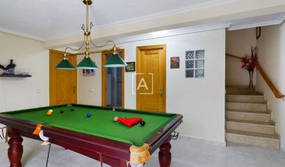 Bestaande woningen - Villa - Pinar de Campoverde